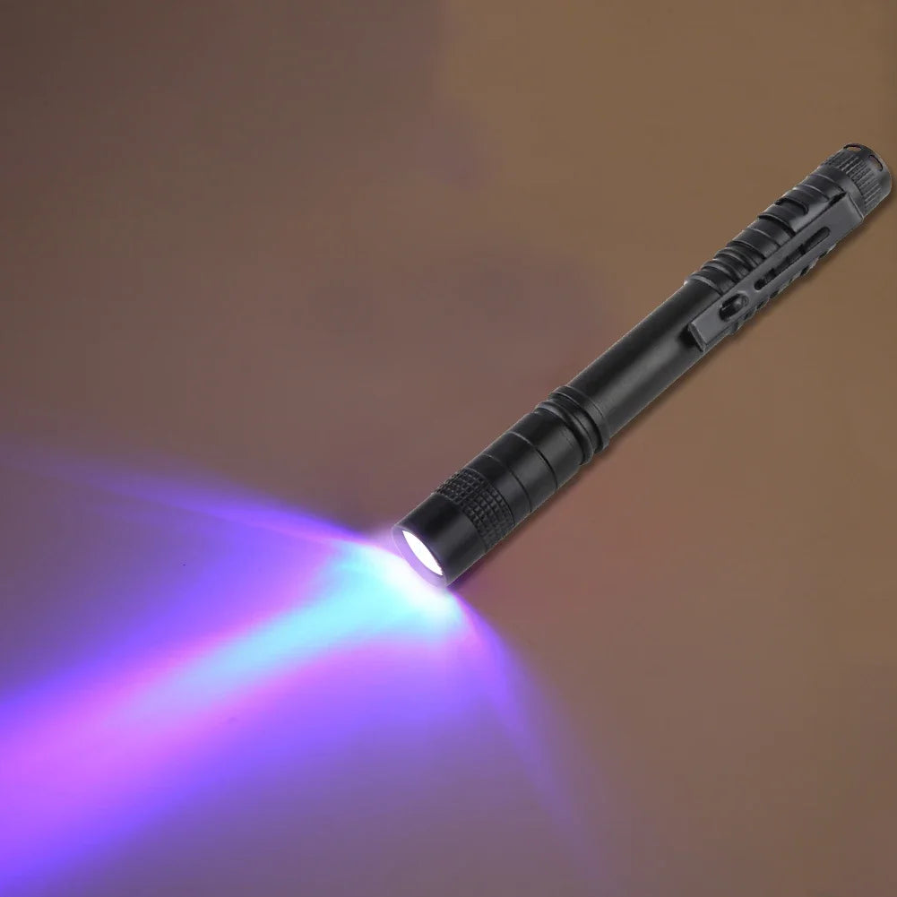Shunmaii UV Pen Light 395nm 3W Portable LED Flashlight
