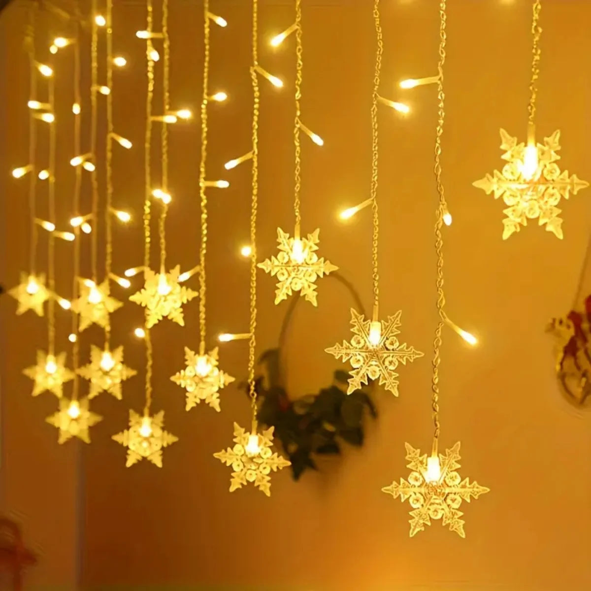1pc 96 LED Solar Powered Snowflakes Curtain Lights Christmas Snowflakes Waterproof Lights For Christmas Party Wedding Decoration